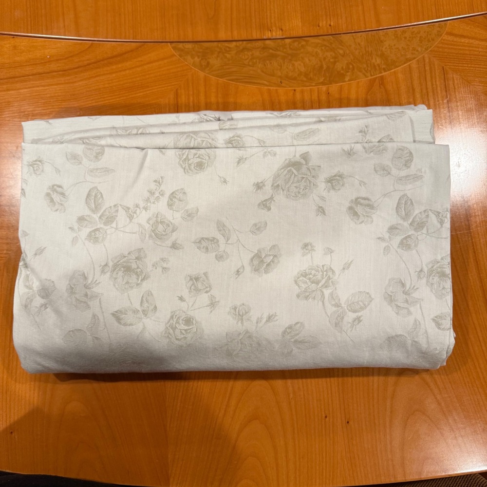 Calvin Klein Home Queen Duvet Cover Antique Rose Sateen Damask with 2 shams